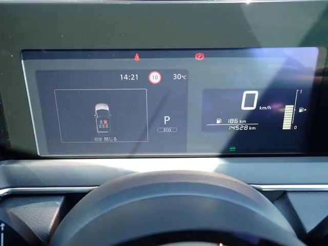 ノート（ニッサン）の車両写真