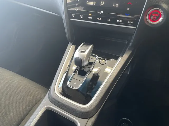 ホンダ　シャトル　ハイブリッド
