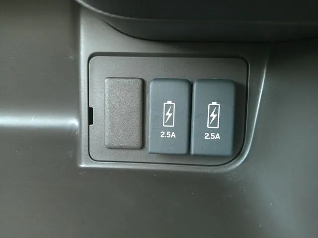 Ｎ　ＢＯＸ　４ＷＤ（ホンダ）の車両写真