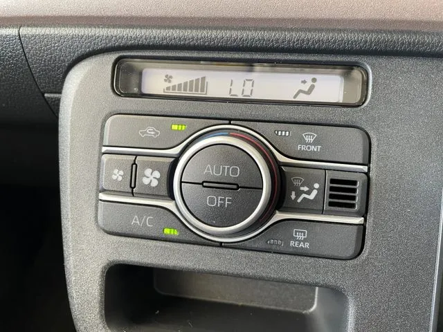 ダイハツ　ムーヴ　キャンバス