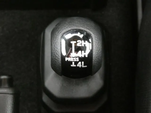 ジムニー　４ＷＤ（スズキ）の車両写真