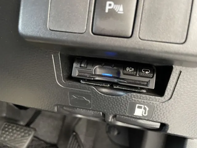 トール（ダイハツ）の車両写真