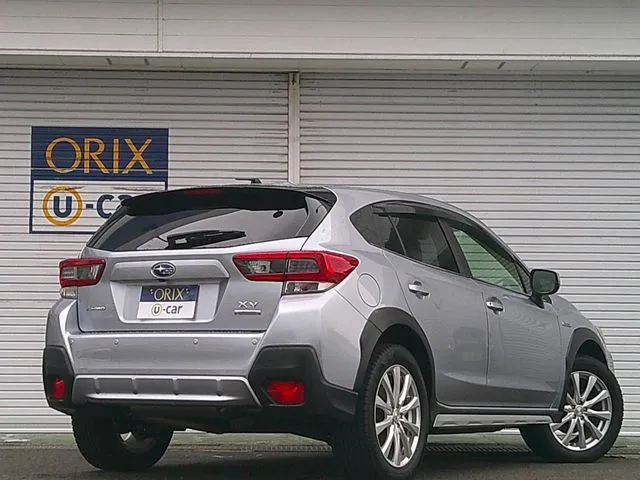ＳＵＢＡＲＵ　ＸＶ　ハイブリッド（スバル）の車両写真