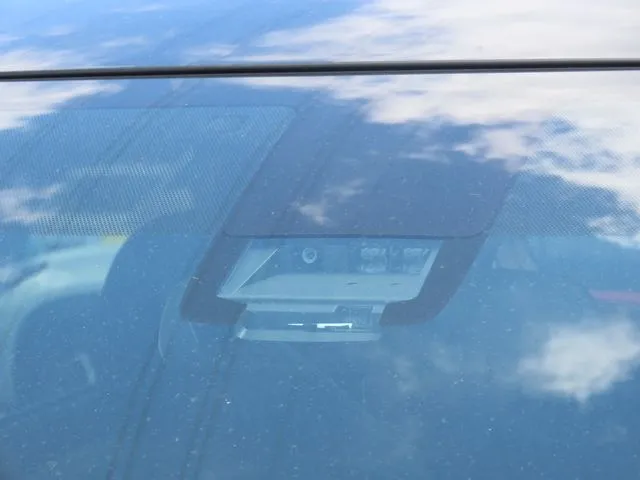 シエンタ ハイブリッド(トヨタ)の車両写真