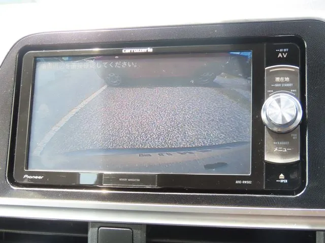 シエンタ ハイブリッド(トヨタ)の車両写真
