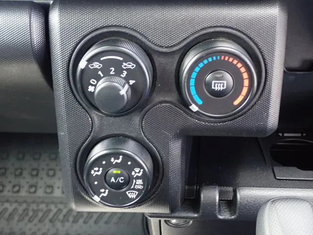 プロボックスバン 2WD(トヨタ)の車両写真