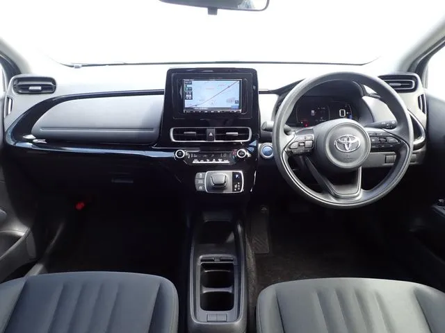 アクア（トヨタ）の車両写真