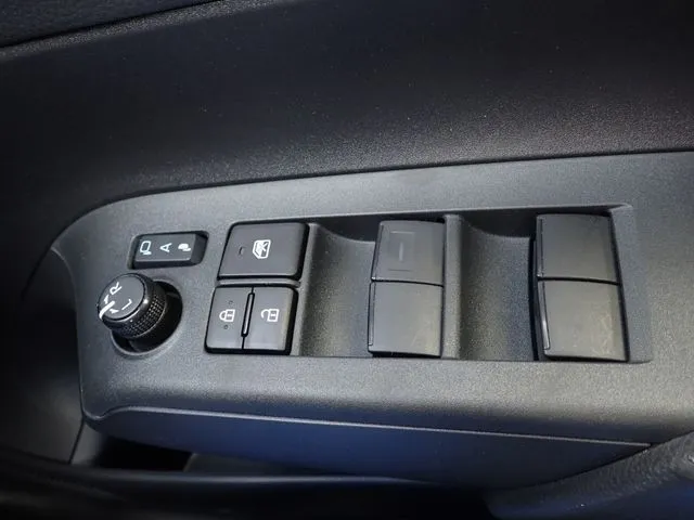 アクア（トヨタ）の車両写真
