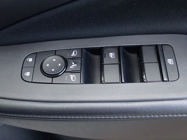 ノート（ニッサン）の車両写真