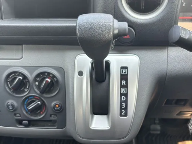 NV350キャラバン 1.25t(ニッサン)の車両写真