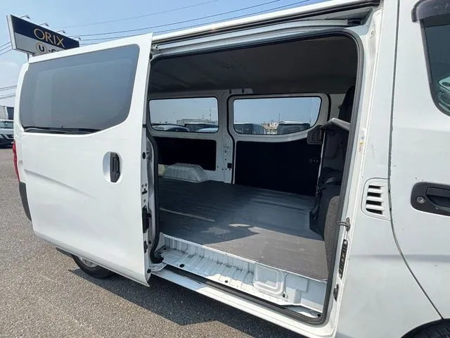 NV350キャラバン 1.25t(ニッサン)の車両写真