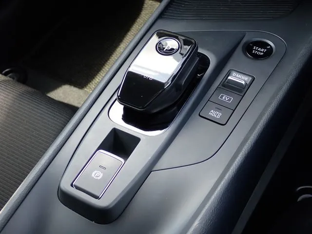ノート(ニッサン)の車両写真
