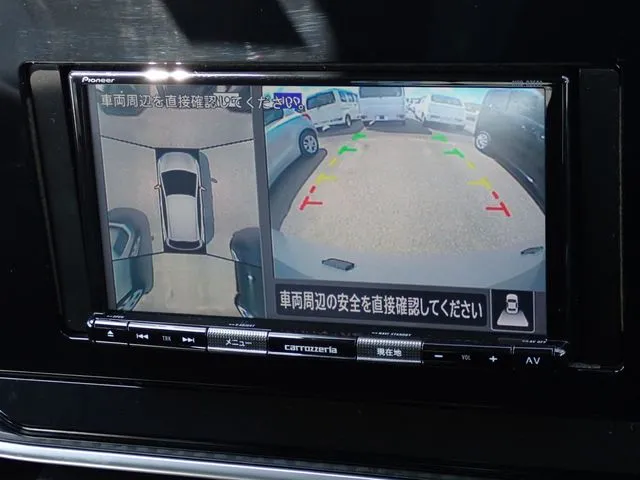 ノート(ニッサン)の車両写真