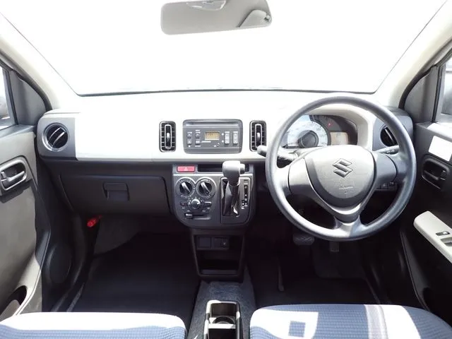 アルト 4WD(スズキ)の車両写真