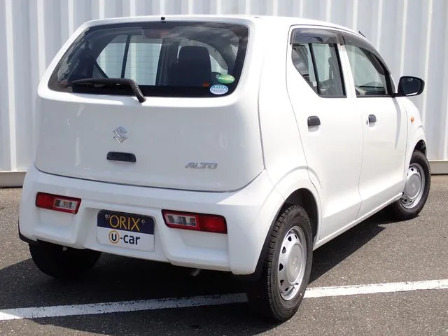 アルト 4WD(スズキ)の車両写真