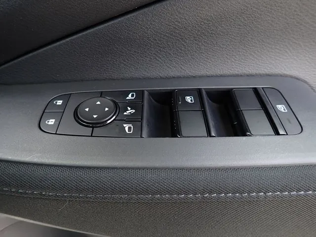 ノート(ニッサン)の車両写真