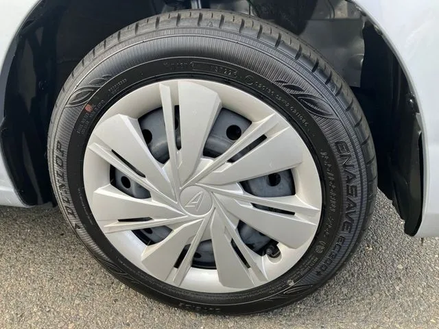 ミラ　イース　４ＷＤ（ダイハツ）の車両写真