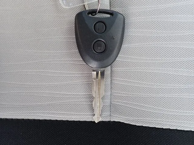ミラ イース(ダイハツ)の車両写真