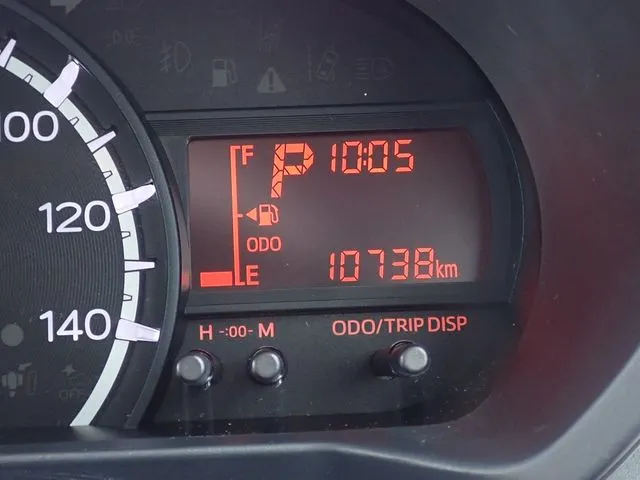 ムーヴ（ダイハツ）の車両写真