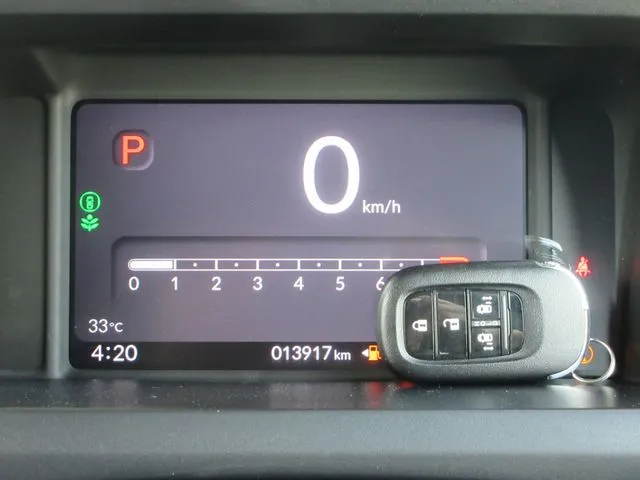 Ｎ　ＢＯＸ　４ＷＤ（ホンダ）の車両写真