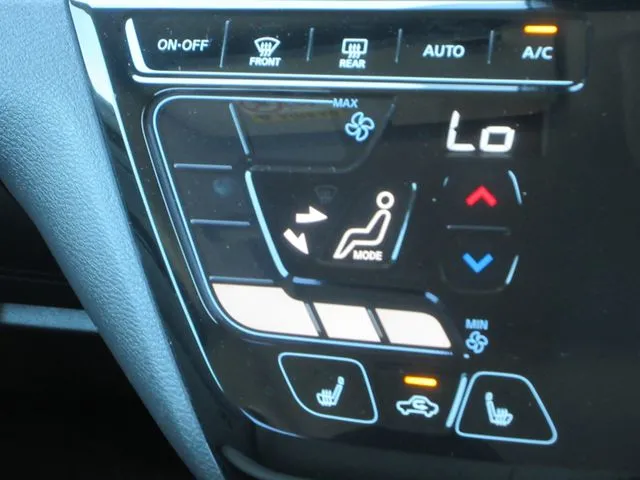 デイズ　４ＷＤ（ニッサン）の車両写真