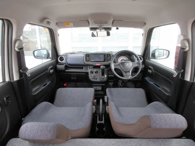 アルト 4WD(スズキ)の車両写真
