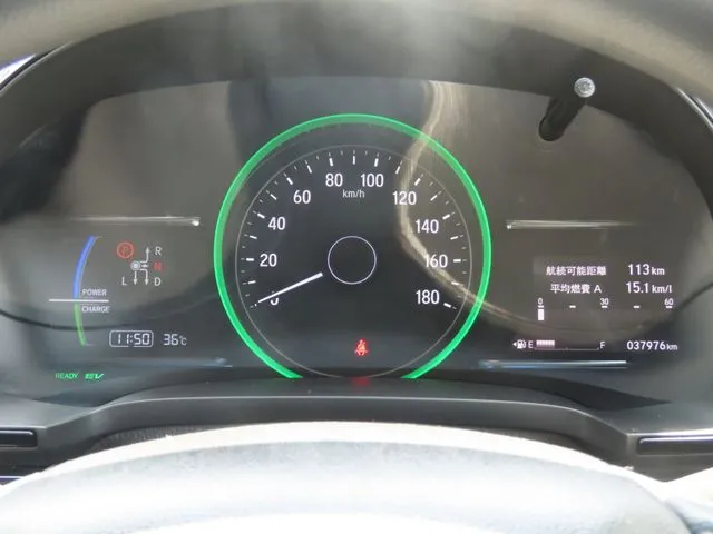 シャトル ハイブリッド(ホンダ)の車両写真