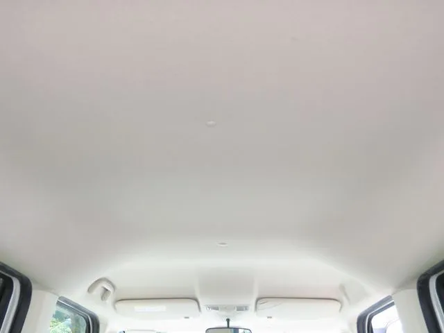 N BOX(ホンダ)の車両写真