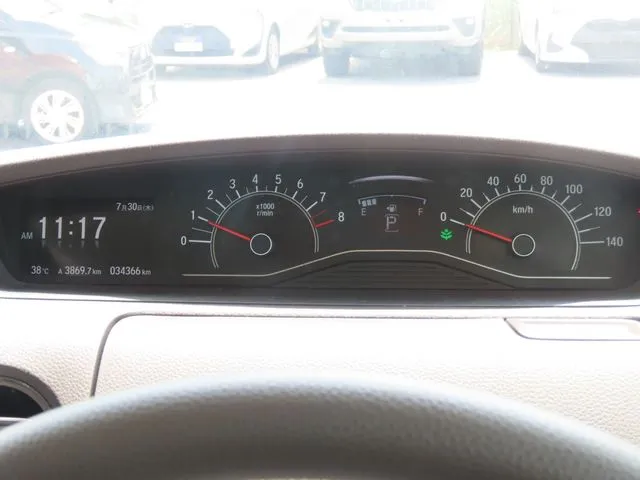 N BOX(ホンダ)の車両写真