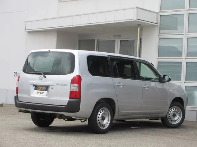 プロボックスバン 4WD(トヨタ)の車両写真