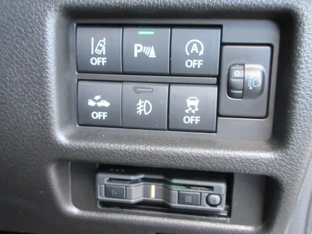 ハスラー 4WD(スズキ)の車両写真