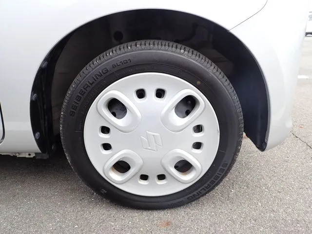 スペーシア(スズキ)の車両写真