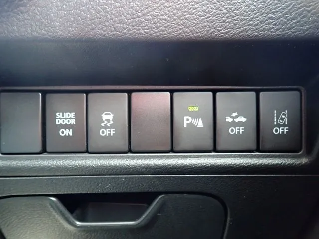 ソリオ バンディット(スズキ)の車両写真