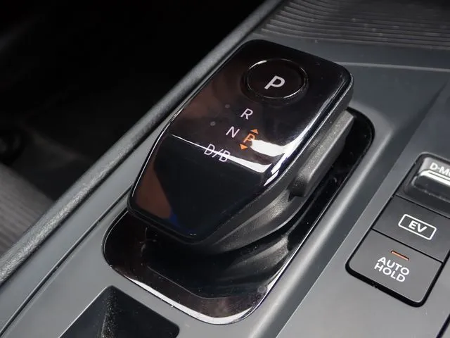 ノート(ニッサン)の車両写真