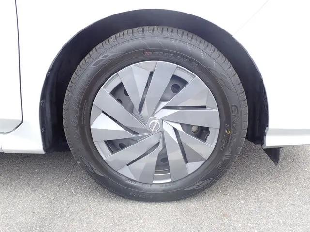 ノート(ニッサン)の車両写真