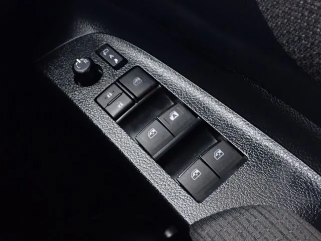 シエンタ ハイブリッド(トヨタ)の車両写真