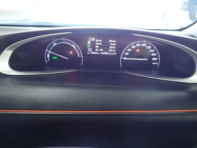 シエンタ ハイブリッド(トヨタ)の車両写真