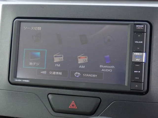 ダイハツ　タント