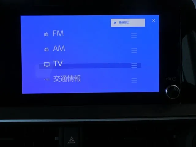 プリウス（トヨタ）の車両写真