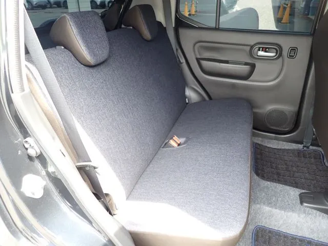 アルト(スズキ)の車両写真