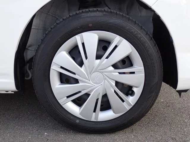 ミラ　イース（ダイハツ）の車両写真