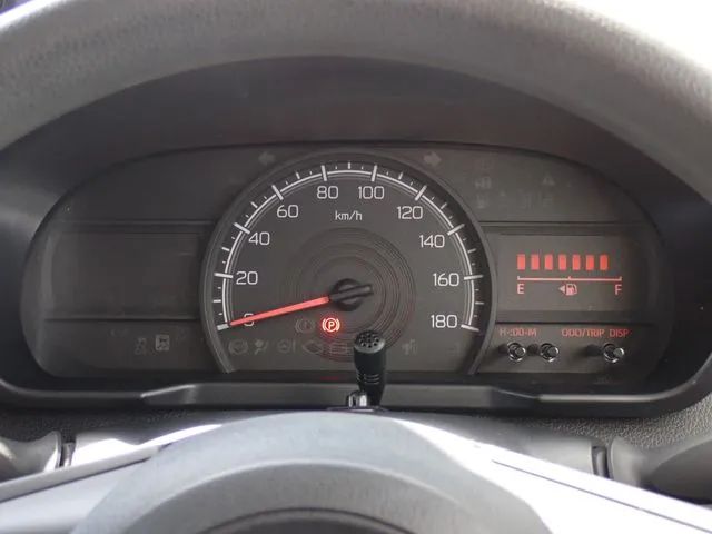 ルーミー(トヨタ)の車両写真