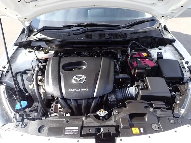 MAZDA2(マツダ)の車両写真