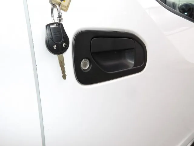 ＮＶ２００バネットバン（ニッサン）の車両写真