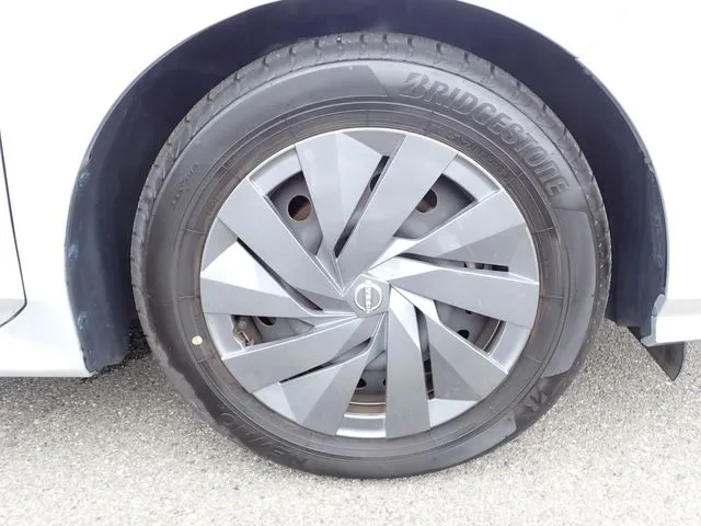 ノート(ニッサン)の車両写真