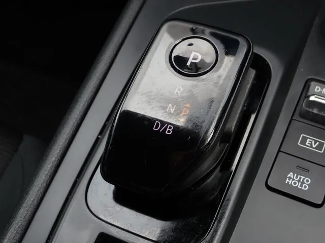 ノート(ニッサン)の車両写真
