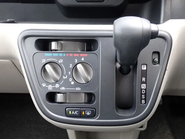 パッソ(トヨタ)の車両写真