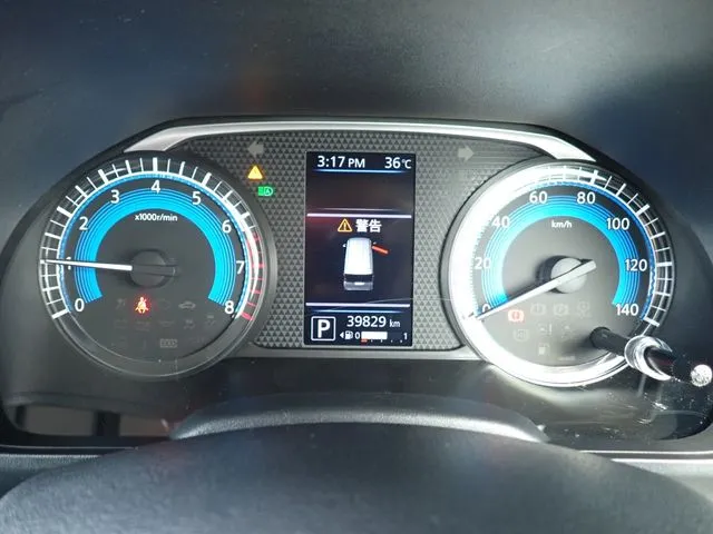 ルークス(ニッサン)の車両写真