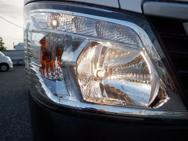 ＮＶ３５０キャラバン　１．２５ｔ（ニッサン）の車両写真