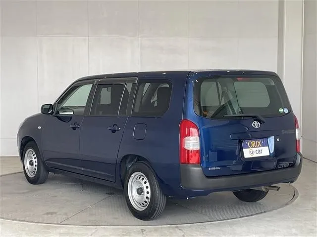 プロボックスバン 2WD(トヨタ)の車両写真